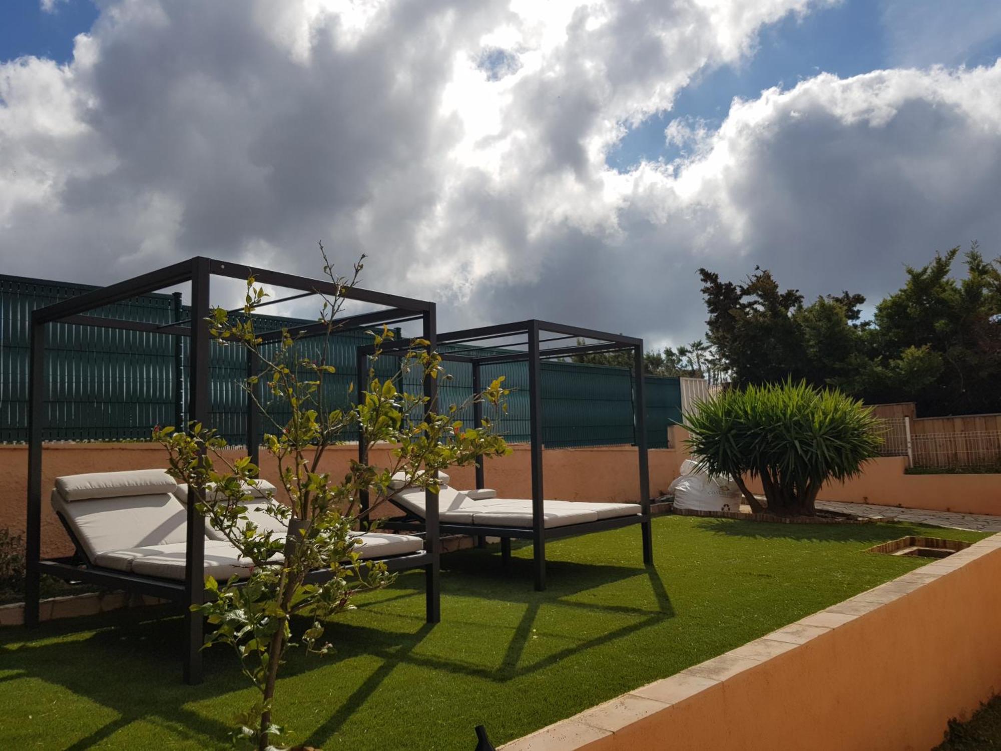 Villa mit großartigem Panoramablick auf das Meer und direkt am Pool La Croix-Valmer Exterior foto